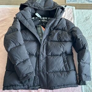 Aritzia Super Puff Original Size Small in Black